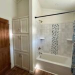 THE BELMONT HUD SINGLE SECTION - Image 13
