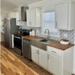 THE BELMONT HUD SINGLE SECTION - Image 16